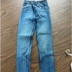 Zara skinny jeans. Super stretchy size 24.